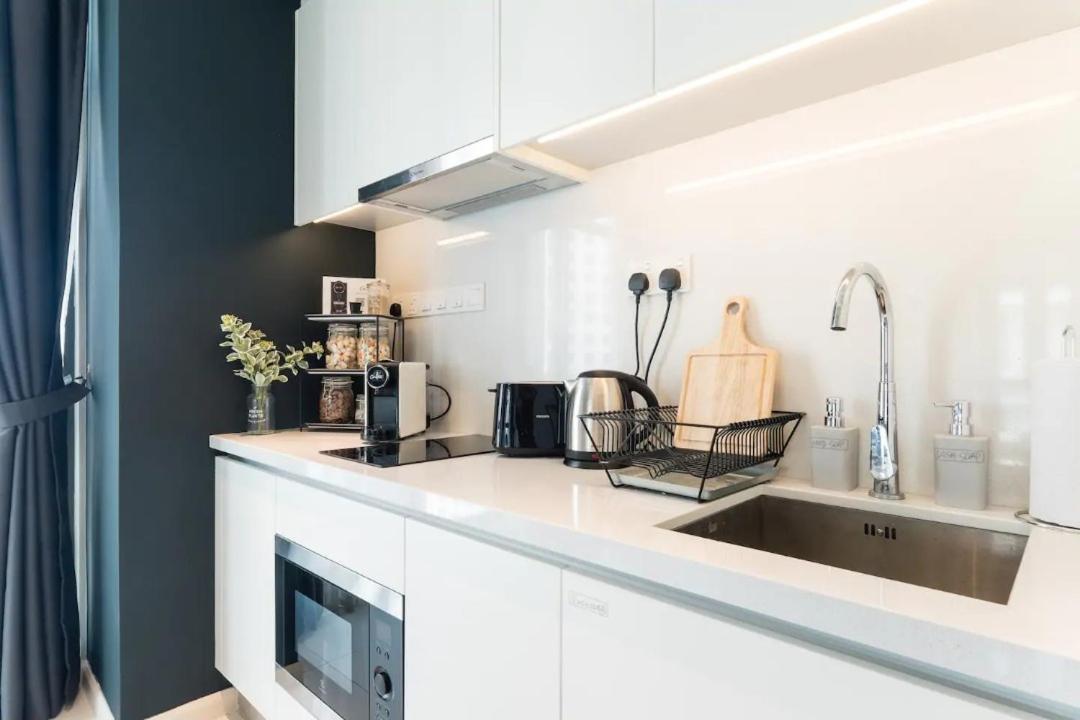 Tribeca 2Bedroom 3Min Walk To Bukit Bintang 2 Rooftop Pool Kuala Lumpur Luaran gambar